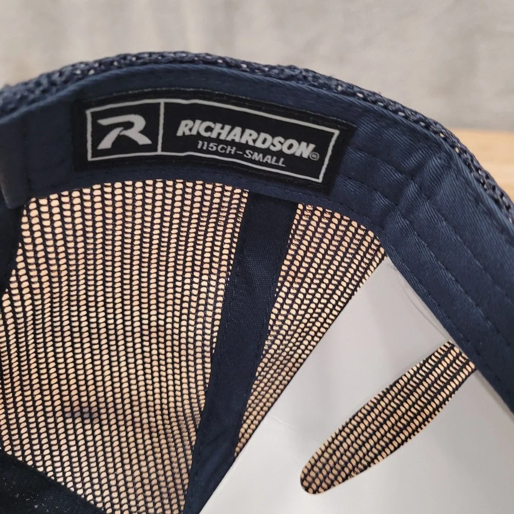 Palmetto Moon Truckers Hat Mesh Back Small Snap Back Richardson NWT‎ Outdoors